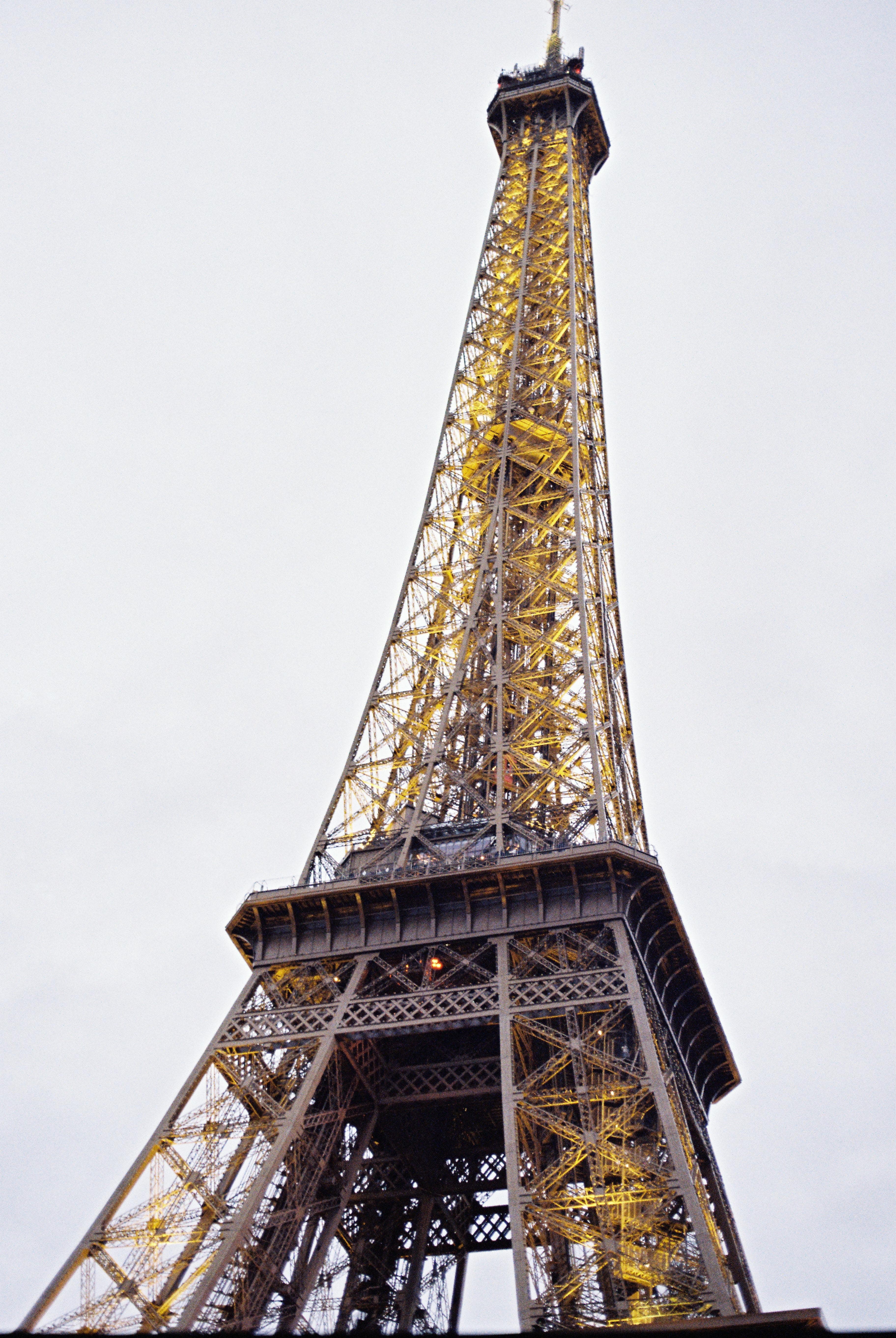 eiffel tower